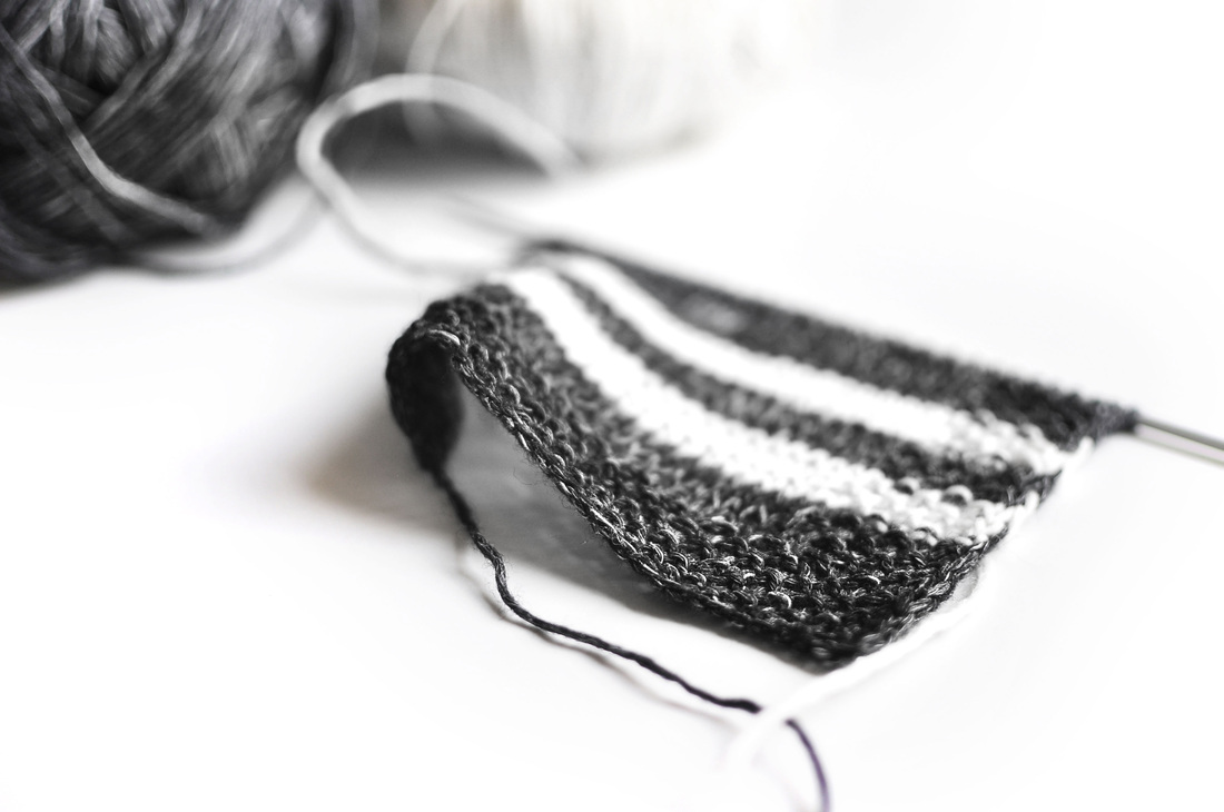 Schoppel-Wolle on knittingtherapy blog, by La Maison Rililie