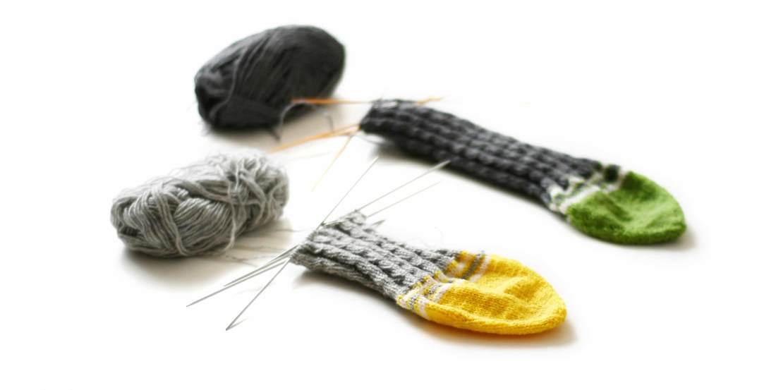 Star-Toe socks and pinhole CO technique, by La Maison Rililie on knittingtherapy